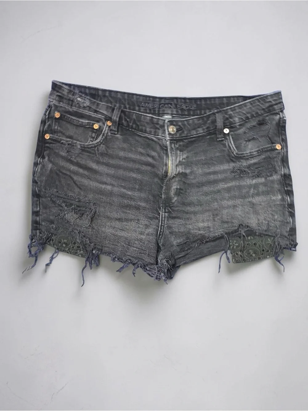 American Eagle Distressed Black Denim Shorts with Crochet Patchwork Trim sz 16